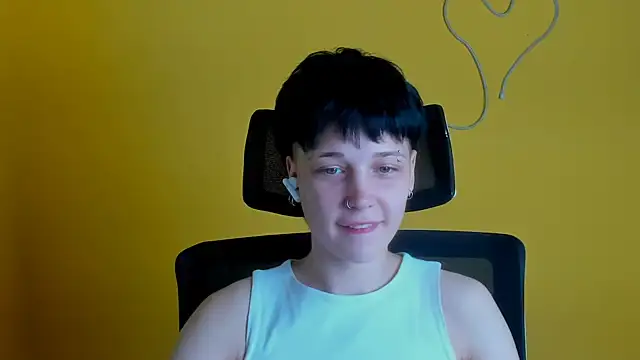 MissKetrin stripchat live cam model