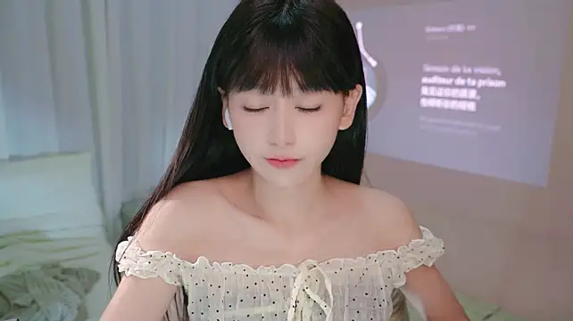 littlefairy- stripchat live cam model