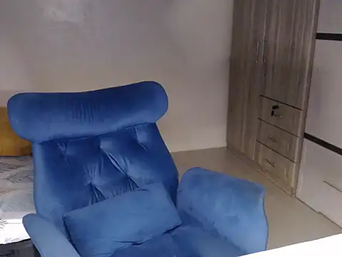 XPinaySarapX stripchat live cam model