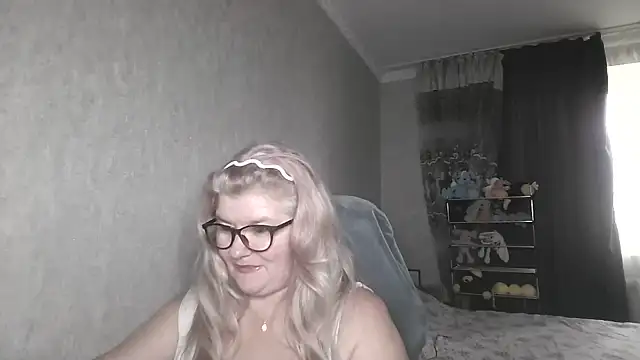 Diana_49 stripchat live cam model