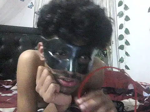 Hunkytop stripchat live cam model