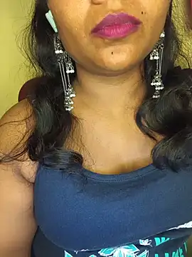ur_love_kannada1 stripchat live cam model
