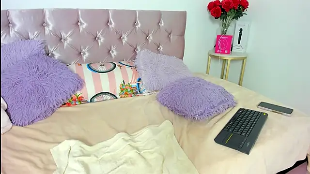 alanavega11 stripchat live cam model