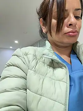 Dr_Nathalia_28 stripchat live cam model