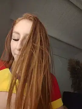 Bennuluspeach_ stripchat live cam model