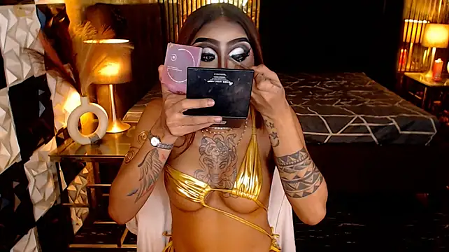 MassiveCockTrans stripchat live cam model