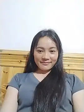 Silver-moon01 stripchat live cam model