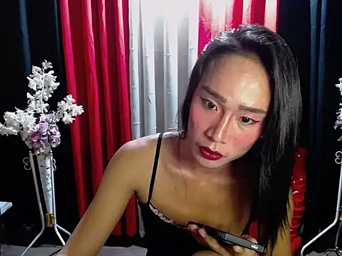 AshantTsiBigCock stripchat live cam model