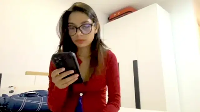 Muffin1984 stripchat live cam model