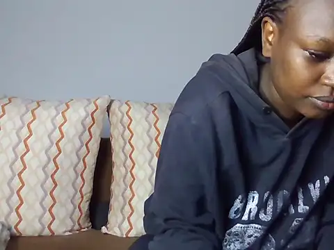 Ebony_caramell stripchat live cam model