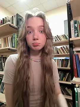 bambi_lu stripchat live cam model