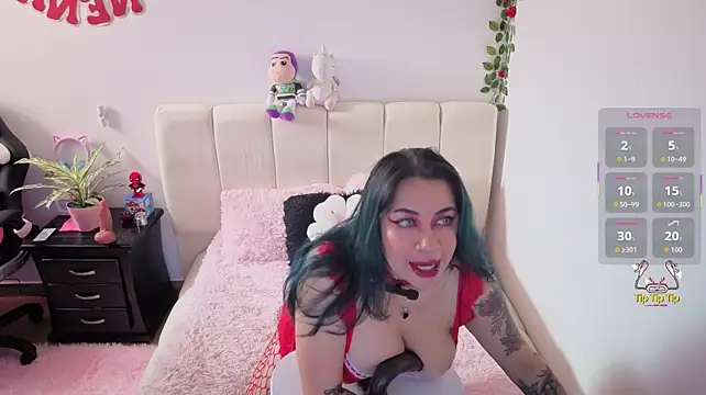 nathalie_zanettii stripchat live cam model