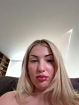 shymasha stripchat live cam model