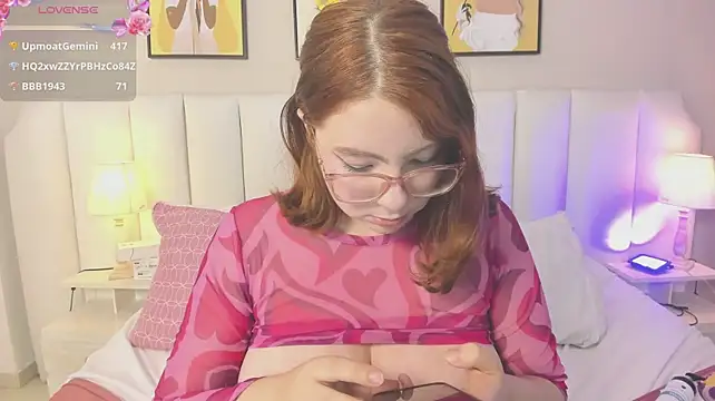 GingerBloom_ stripchat live cam model