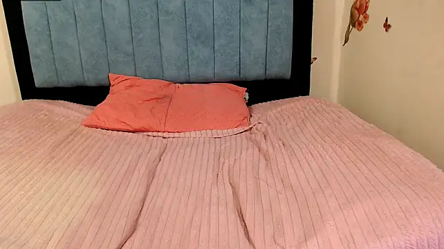 ANYXS1 stripchat live cam model