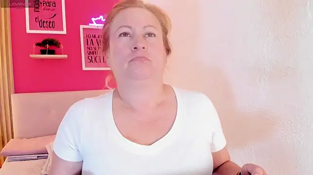 MonyCassius stripchat live cam model