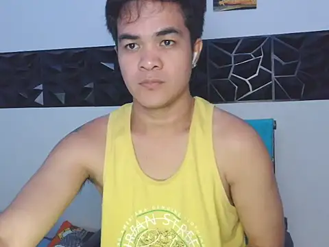 yourmikexxx stripchat live cam model