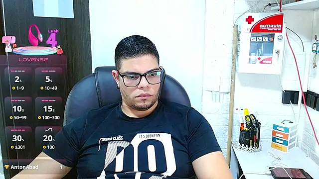 Realjoel01 stripchat live cam model