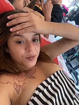 badgirlgigi stripchat live cam model