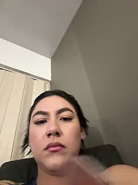Megara_25 stripchat live cam model