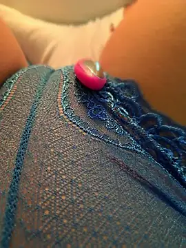 SexyErola27 stripchat live cam model