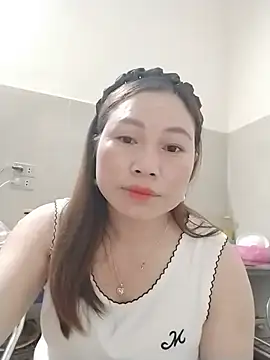 Cong2211 stripchat live cam model