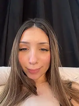MiaFix stripchat live cam model