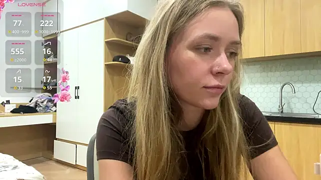 One_On_Mllion stripchat live cam model