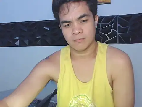 yourmikexxx stripchat live cam model