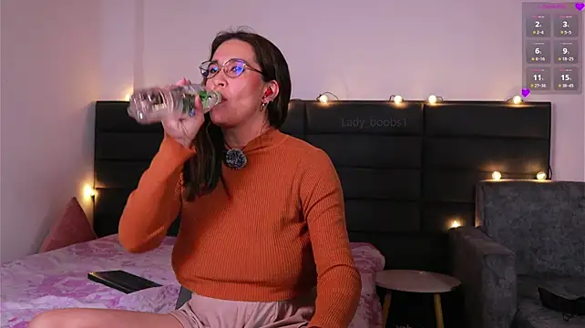 kathieandpovcock1 stripchat live cam model
