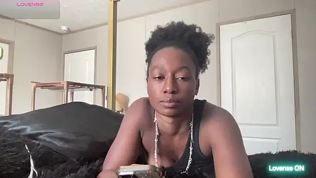 MarleyAquafina stripchat live cam model