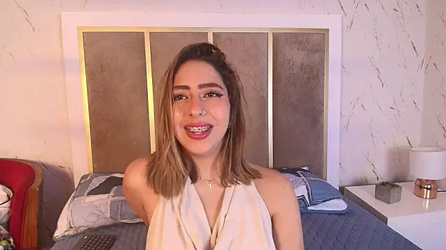 TamaraRossi stripchat live cam model