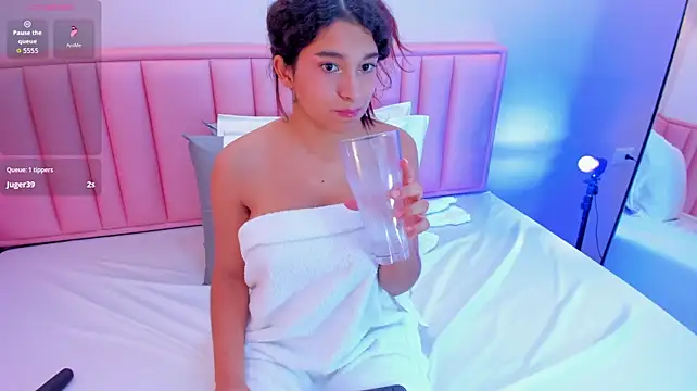 oli_rose stripchat live cam model