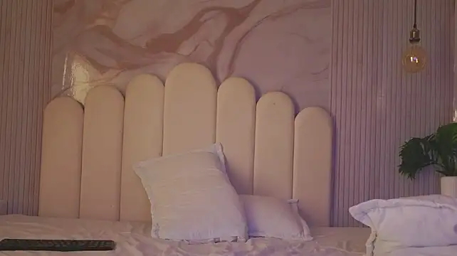 nickyy_cortes stripchat live cam model