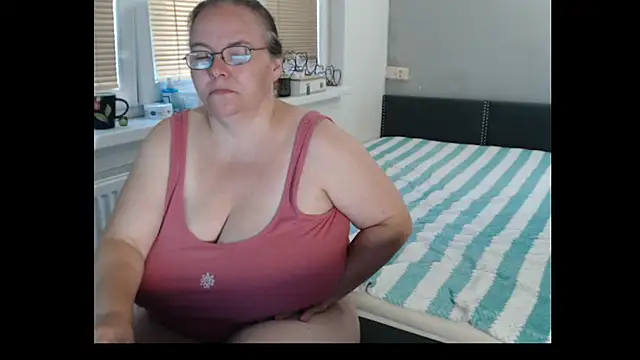 Sweetboobs stripchat live cam model