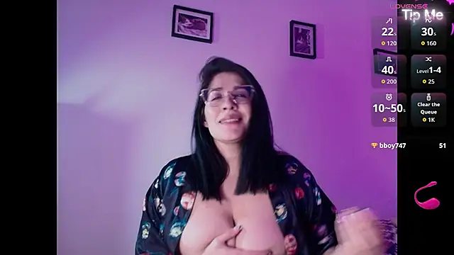 Scarlett_wine stripchat live cam model