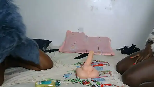 Sexyflowera stripchat live cam model