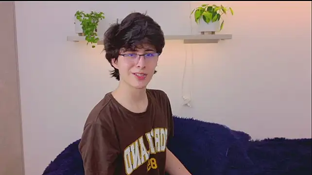 JeyboiXO stripchat live cam model