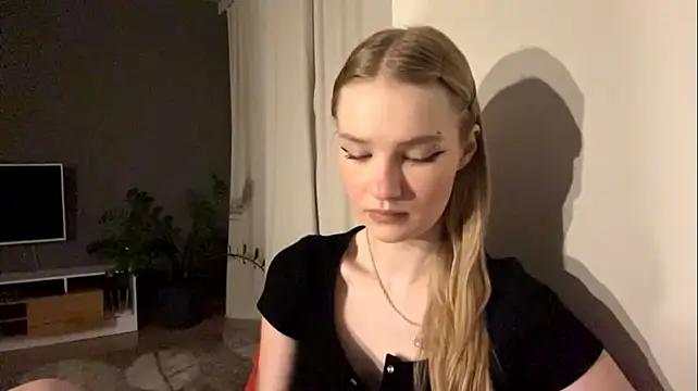 PlasaRima stripchat live cam model