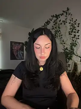 Estherjizz stripchat live cam model