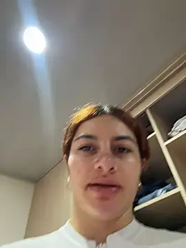 AtheneaRossi stripchat live cam model