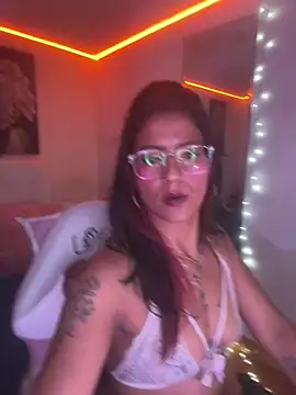 SamathaMay stripchat live cam model