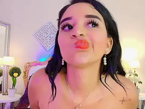 AlexandraGomez stripchat live cam model