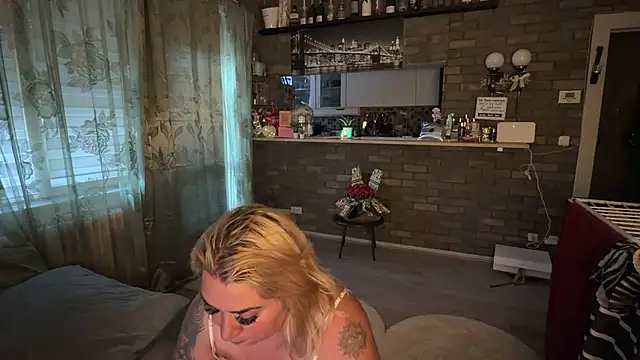 Monageil stripchat live cam model