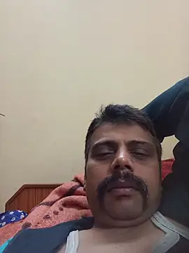 Hum_Tum42 stripchat live cam model