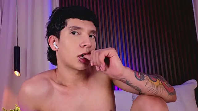 JacoboSwam stripchat live cam model