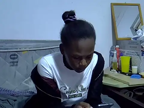 Ebonyjoy01 stripchat live cam model