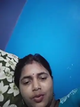 Muskannjii stripchat live cam model