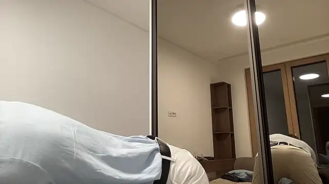 cute_mark stripchat live cam model