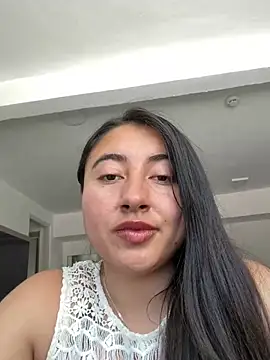 _Sarah-Office1 stripchat live cam model